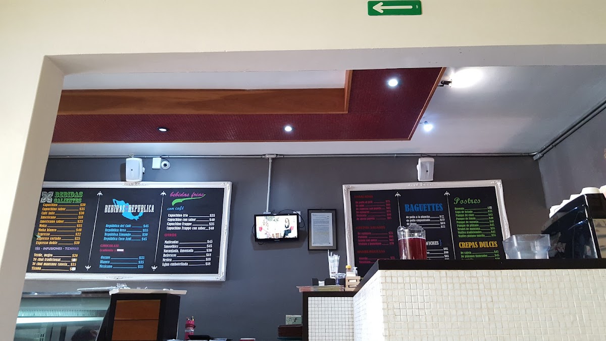 Republica Del Cafe Menu - Image 5